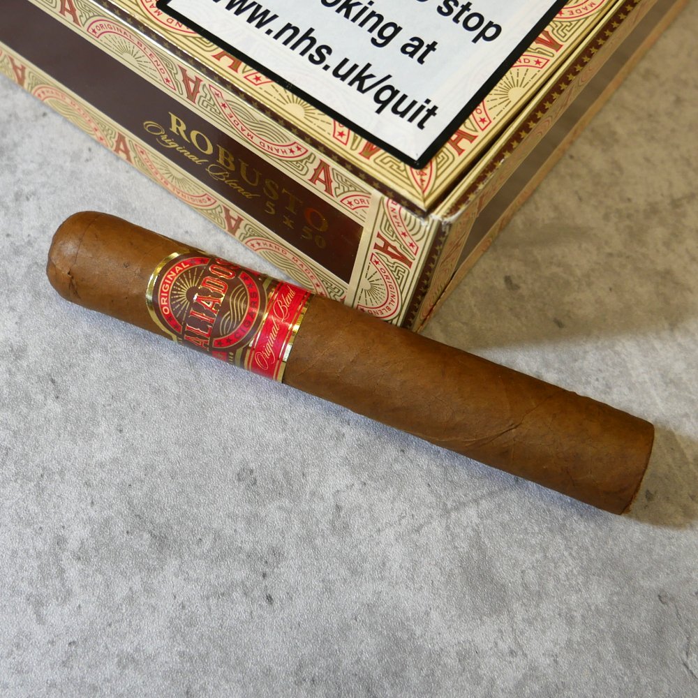 Aliados Original Blend Robusto - Box of 20