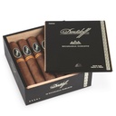 Davidoff Nicaragua Robusto - Box of 12